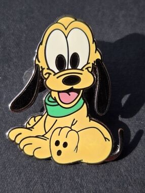 ✨️Disney Baby Pluto Collector Enamel Pin in Yellow, Black & Green